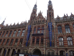 DSC05106 Amsterdam Magna Plaza shopping mall x